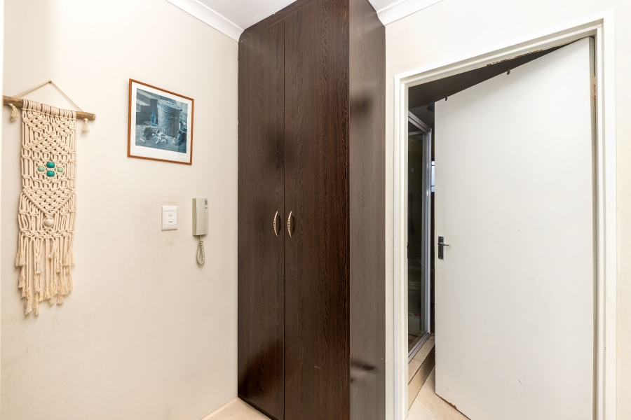 2 Bedroom Property for Sale in Plumstead Western Cape
